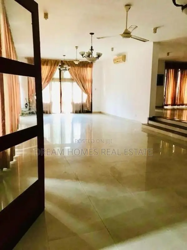 Super Luxury 5BR House for Sale – Battaramulla