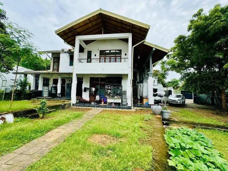 Super Luxury 5BR House for Sale – Battaramulla