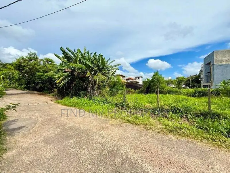 Land for Sale in Nawala