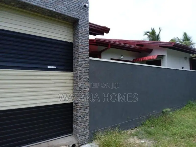 Modern Single Story House for Sale Kesbewa