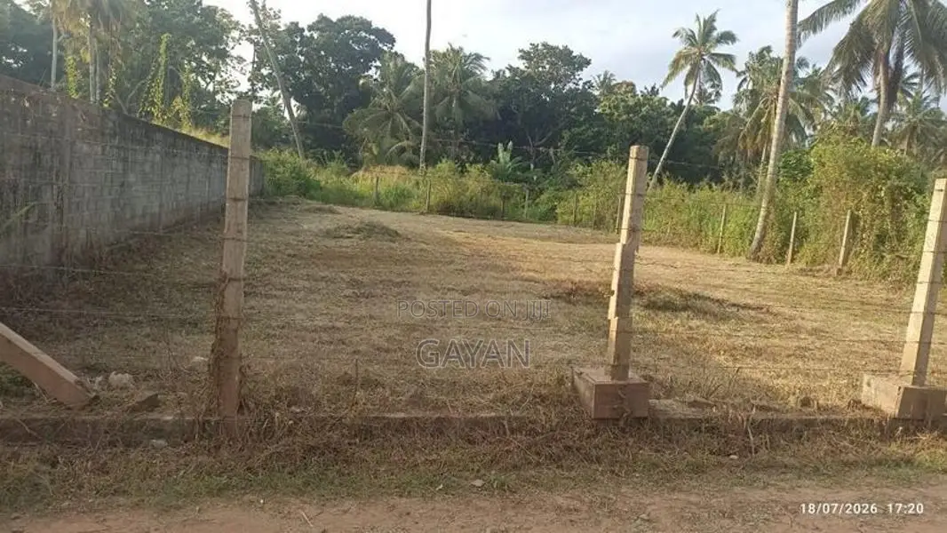 Land for Sale in Wennappuwa