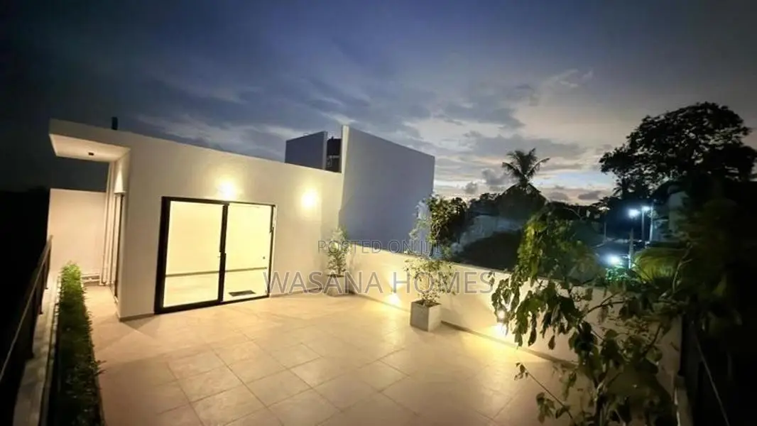 Fantastic Brand New House for Sale Kottawa