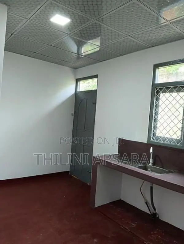පයාගල නාගහදූව නිවසක් විකිණීමට
