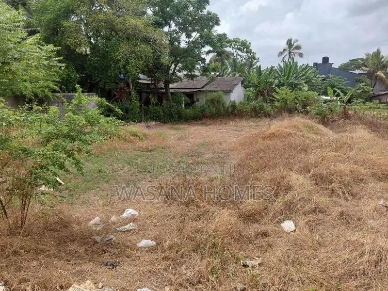 Super land for sale Borelesgamuwa