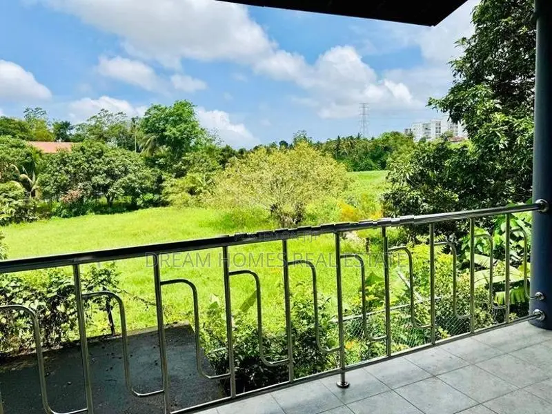 19.7 Perch Luxury House for Sale – Thalawathugoda