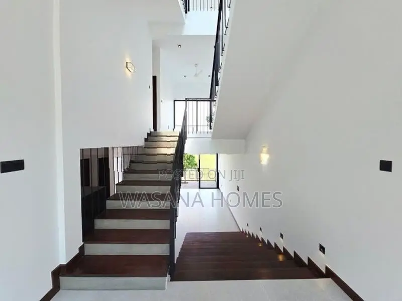 Fantastic Brand New House for Sale Kottawa