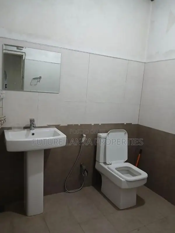 Single Story House with Land for Sale in Kolonnawa