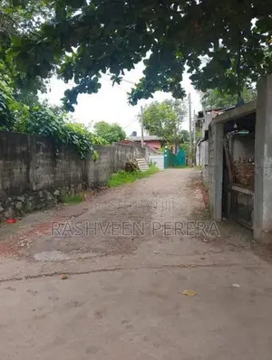 Residential Land for Sale Piliyandala