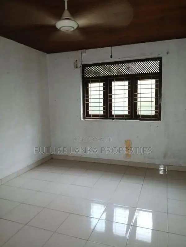 Single Story House with Land for Sale in Kolonnawa