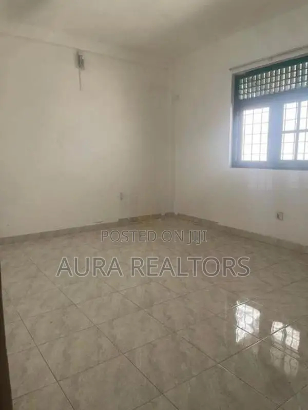 6 Bedrooms House for Sale in Dehiwala Robert Road (p-111)