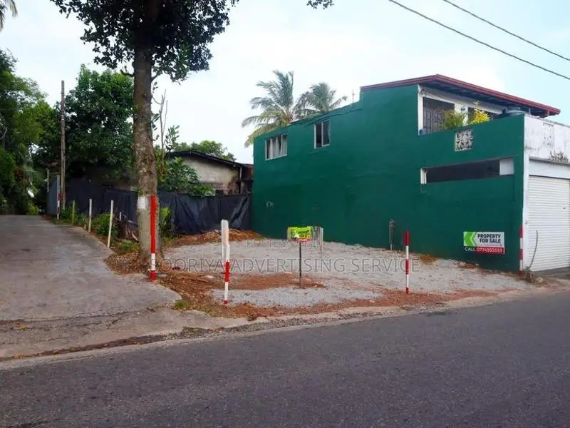 Commercial Land for Sale in Pannipitiya