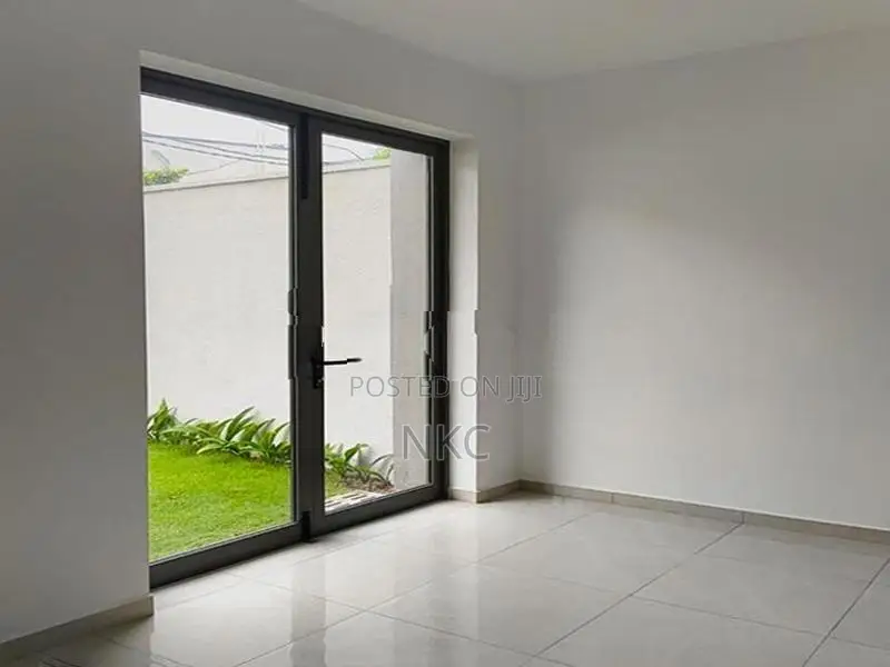 2-Storey Luxury Villa for Sale – Canterbury Villas, Kahathuduwa