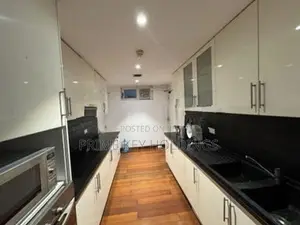 Luxury Furnished 3-Bedroom Apartment for Rent – Rajagiriya (AR111)