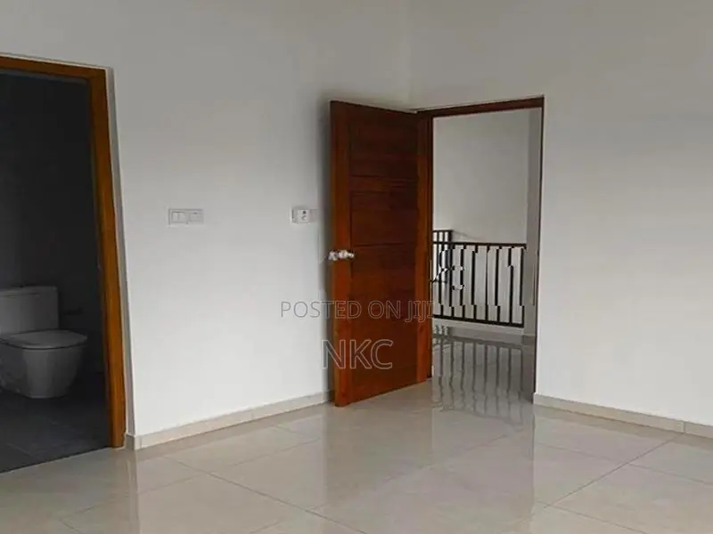 2-Storey Luxury Villa for Sale – Canterbury Villas, Kahathuduwa