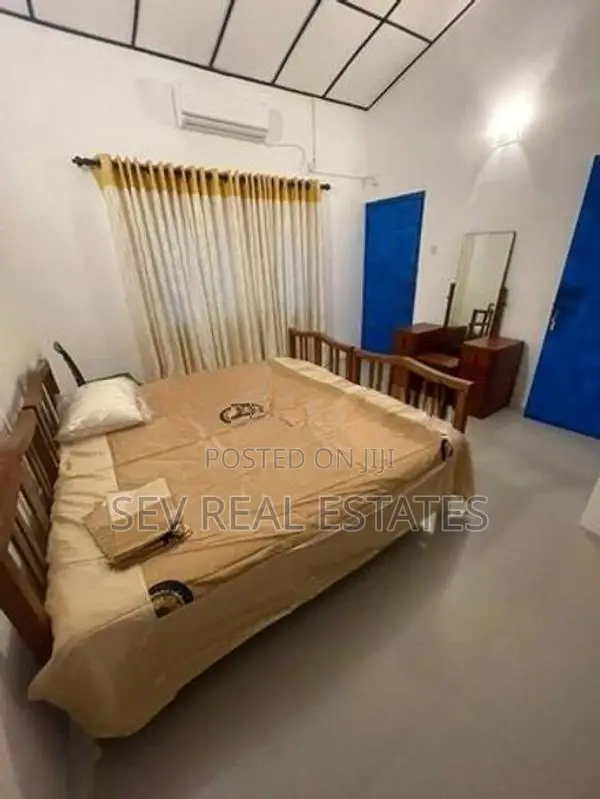 Two Storey Fully Furnished House for Rent in Colombo 5