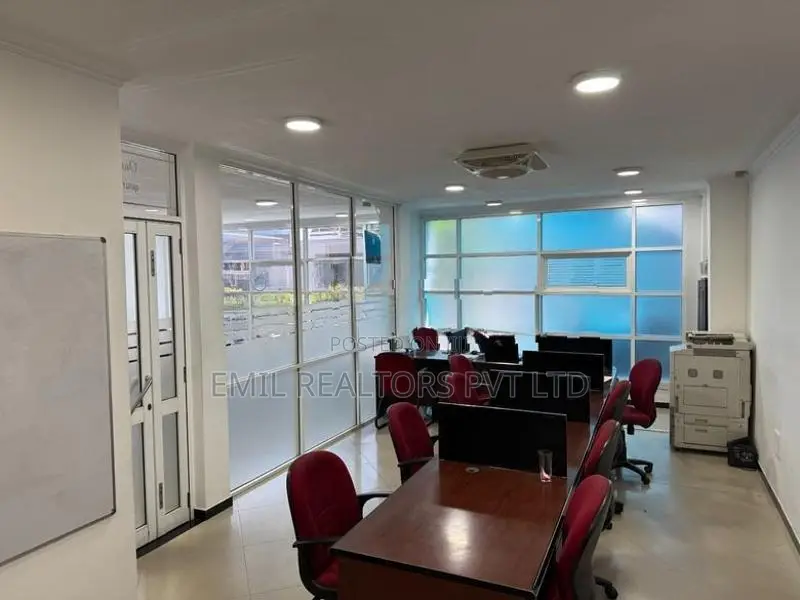 Prime Commercial Building for Rent – Colombo 03 (EM183RK)
