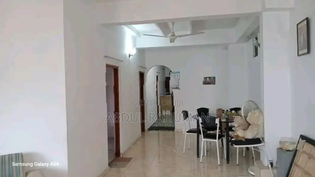 තනි ගෙදර 7 Rooms Kalubowila Anderson Road