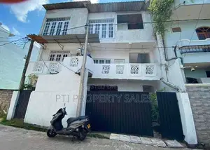 3-Storey House for Sale – Rajagiriya (Obesekarapura) 7 Perch Land