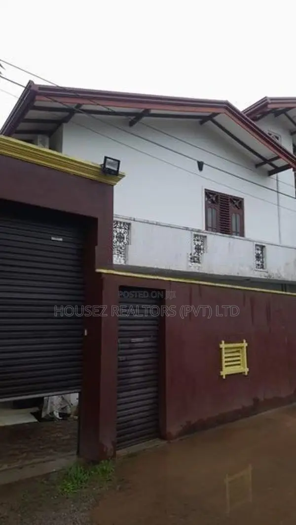 Modern 3-Bedroom House for Sale – Polgasowita