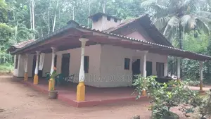 Land with House for Sale in Poramadala