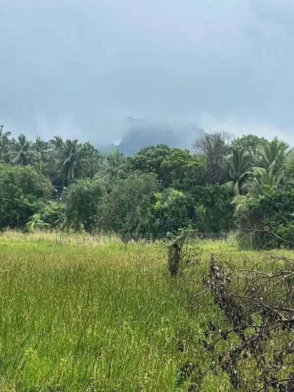 Land for Sale in Sigiriya