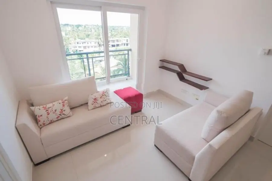 Luxury Furnishesd Apartment For Rent in Battaramulla (C7-10487)