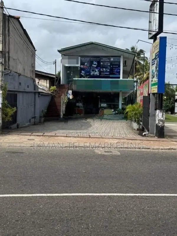 Prime Commercial Buidling for Sale – Piliyandala
