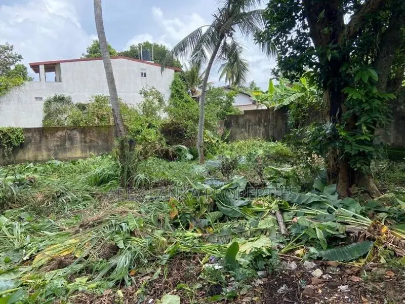 Land for Sale Near the University of Moratuwa