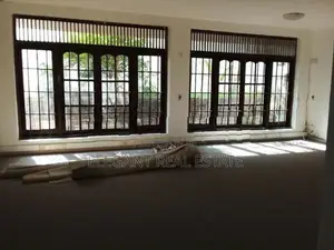 09 Bedroom Unfurnished 04 Storied House for Rent in Colombo 07 (A6484)