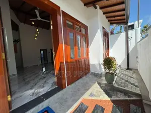 BEAUTIFUL BRAND NEW HOUSE FOR SALE IN PILIYANDALA