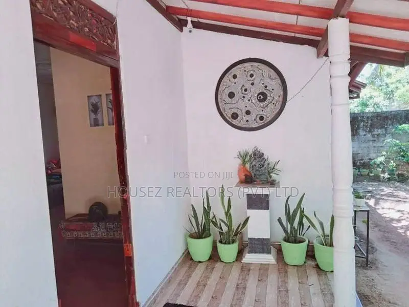 14-Perch House for Sale – Watareka, Homagama