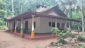 Land with House for Sale in Poramadala