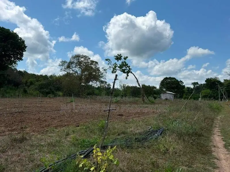 Land for sale in sigiriya