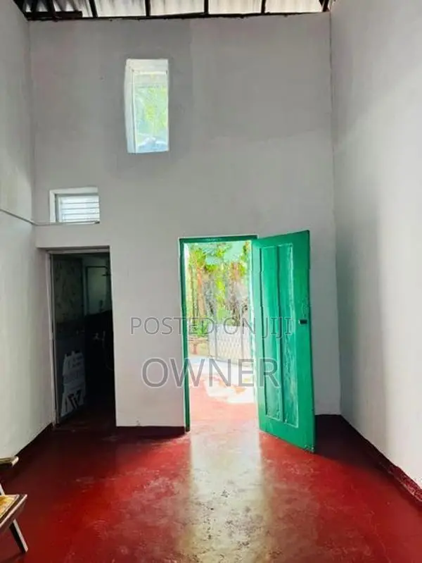 Room for Rent in Kawdana Dehiwala Boys Only
