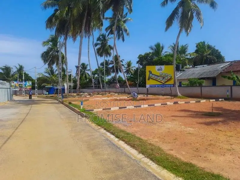 Panadura walana luxury land L22