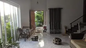 Luxury 4-Bedroom Modern Residence House – Kottawa