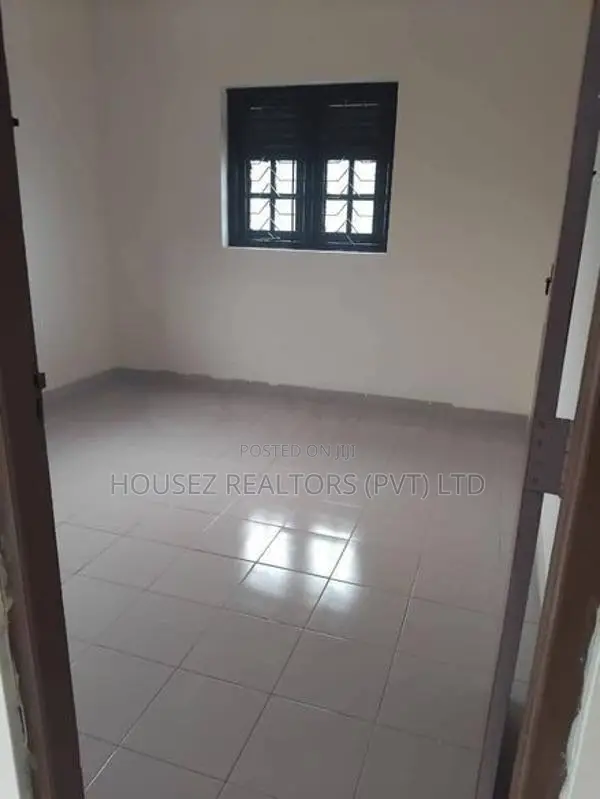 4-Bedroom Upstairs House for Rent – Katuwawala, Boralesgamuwa