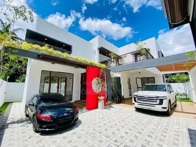 Modern 4BR Luxury House for Sale – Malabe
