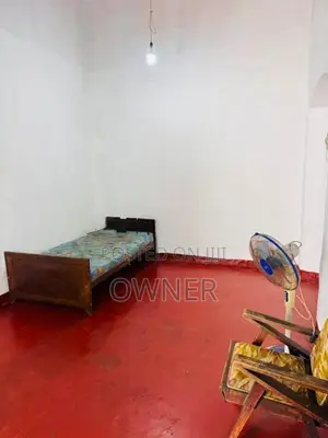 Room for Rent in Kawdana Dehiwala Boys Only