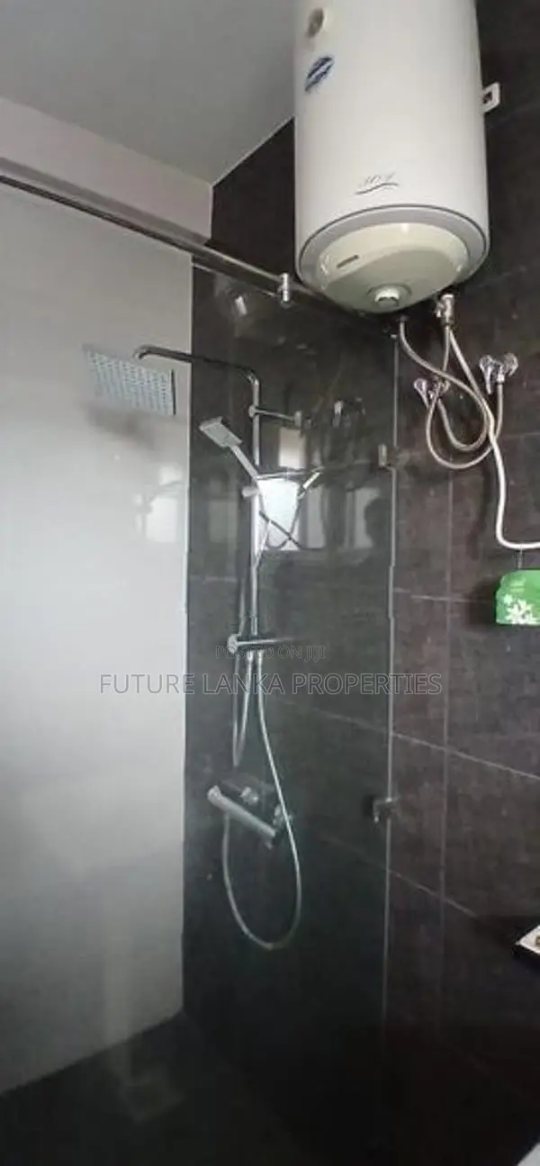 Luxury Appartment for Rent with Fully Furnished Mount Lavania