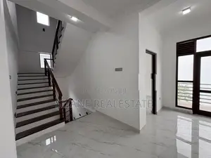 Brand New Modern House for Sale – Close to Nugegoda Town
