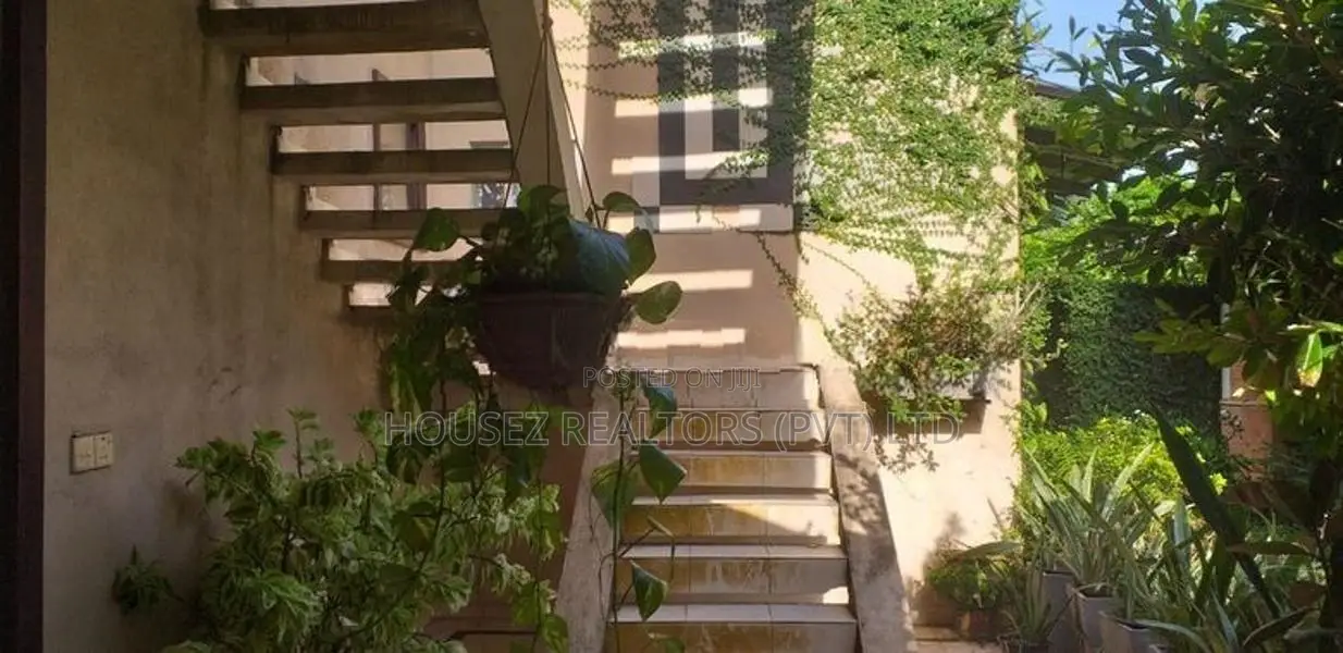Villa-Style Bungalow for Sale – Ja-Ela, Pamunugama
