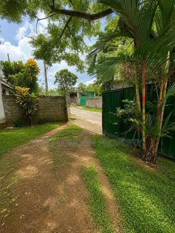 House Sale in Wattala