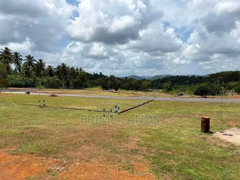 Land for Sale Homagama Moragahena Road