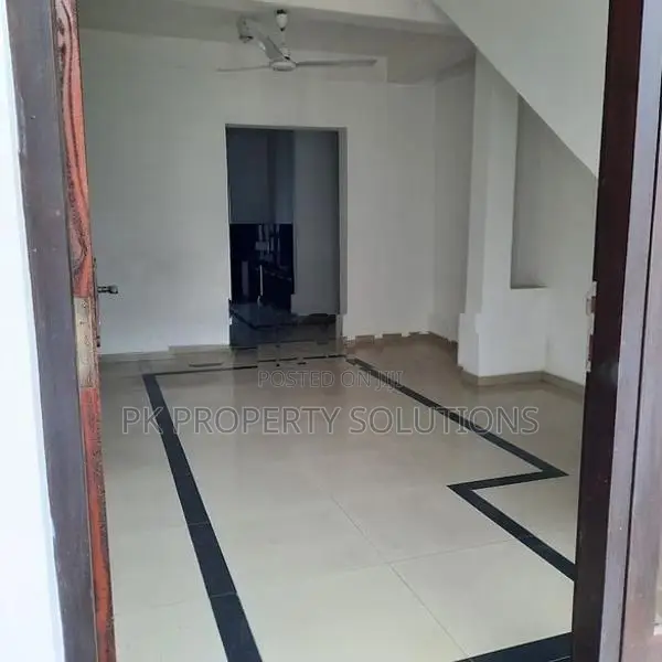 House for Rent in Colombo 8 ( FILENO 641B/3)Fairfield Garden