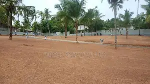 Land in Kandana