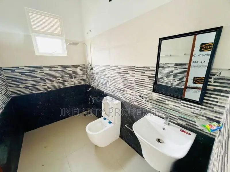 (SP41) B/New Luxury 03 Story House for sale in Pepiliyana