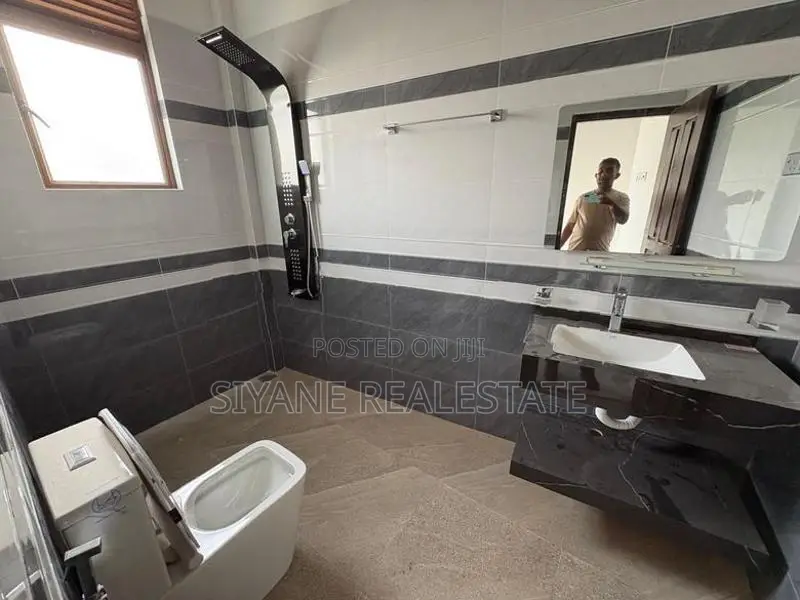 Brand New Modern House for Sale – Close to Nugegoda Town