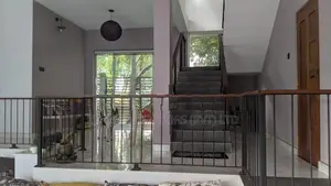 Luxury 4-Bedroom Modern Residence House – Kottawa