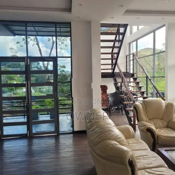 Holiday Villa for Shortterm Rent in Nottingham Hatton